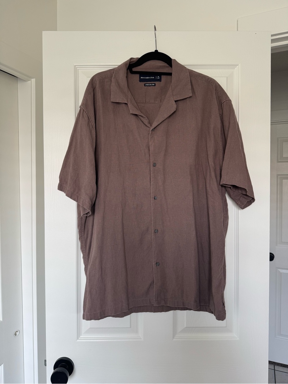 Linen blend Short-Sleeve Button Front Shirt -